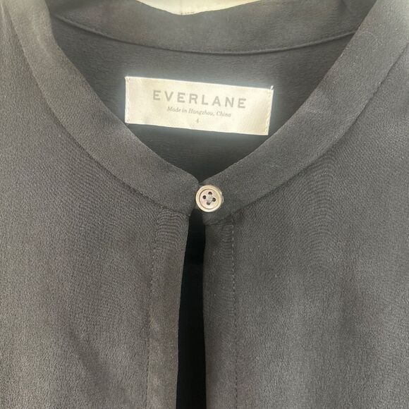 NWOT Everlane keyhole silk top - Picture 5 of 5